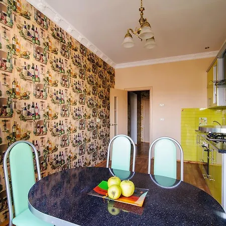 Apartment Vip-kvartira By Nezavisimosti 46